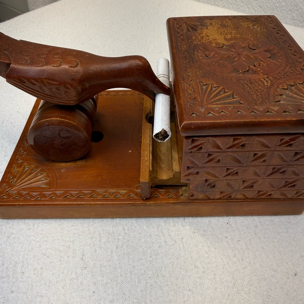 SOLD. VTG Carved Wood Cigarette Dispenser - Picture 3 of 8